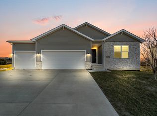 1728 Figg Dr, Adel, IA 50003