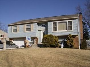 248 Clement Dr, Somerdale, NJ 08083