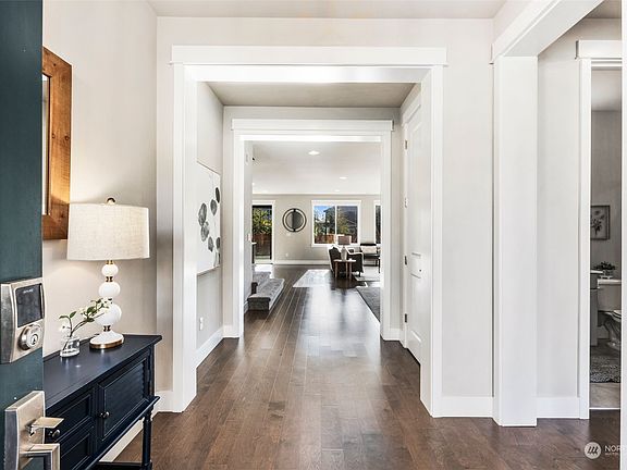4th image of 4410 Copper Court
