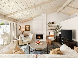 2355 S Gene Autry Trl UNIT C, Palm Springs, CA 92264