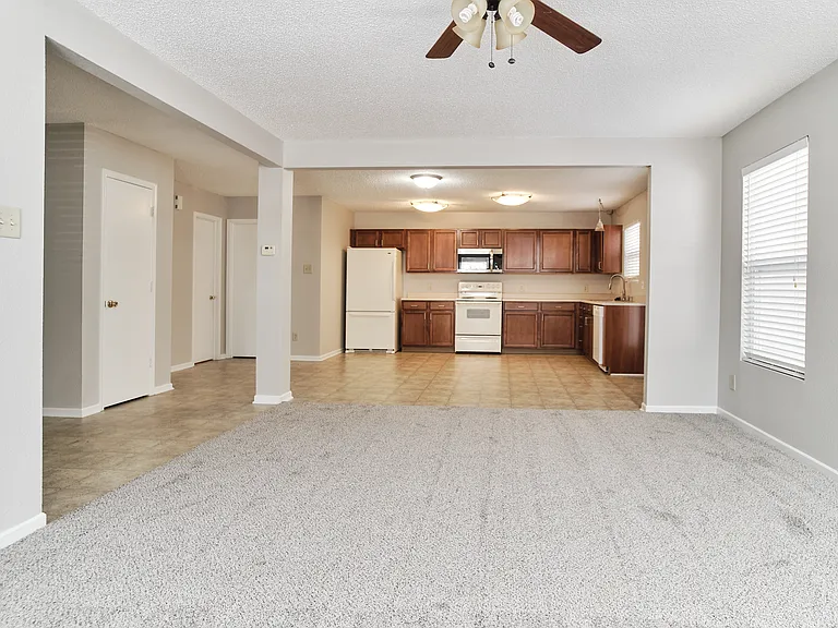 14169 Clapboard Dr — Photo 7
