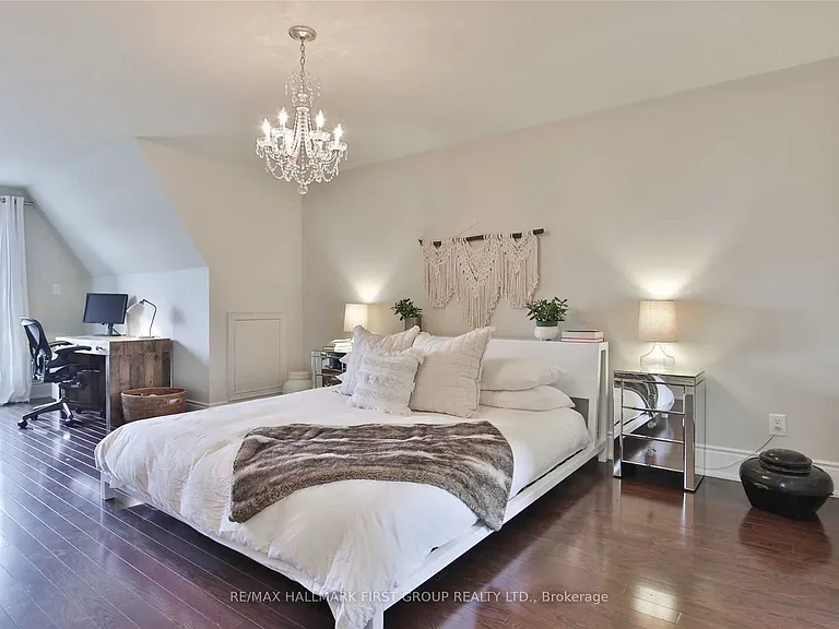 329 A Dalesford Rd — Photo 24