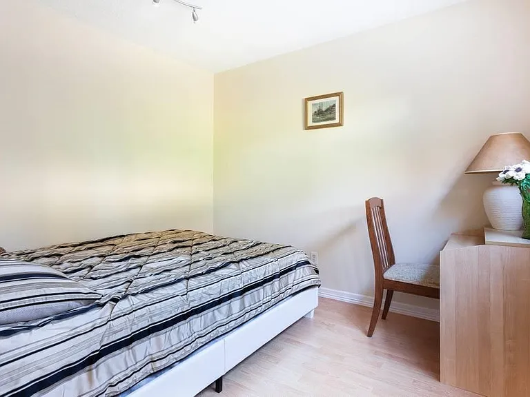 6000 Goldsmith Dr — Photo 11