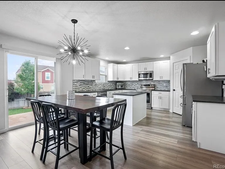10132 Altura St — Photo 3