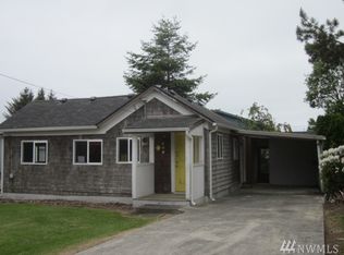 309 10th St NE, Long Beach, WA 98631