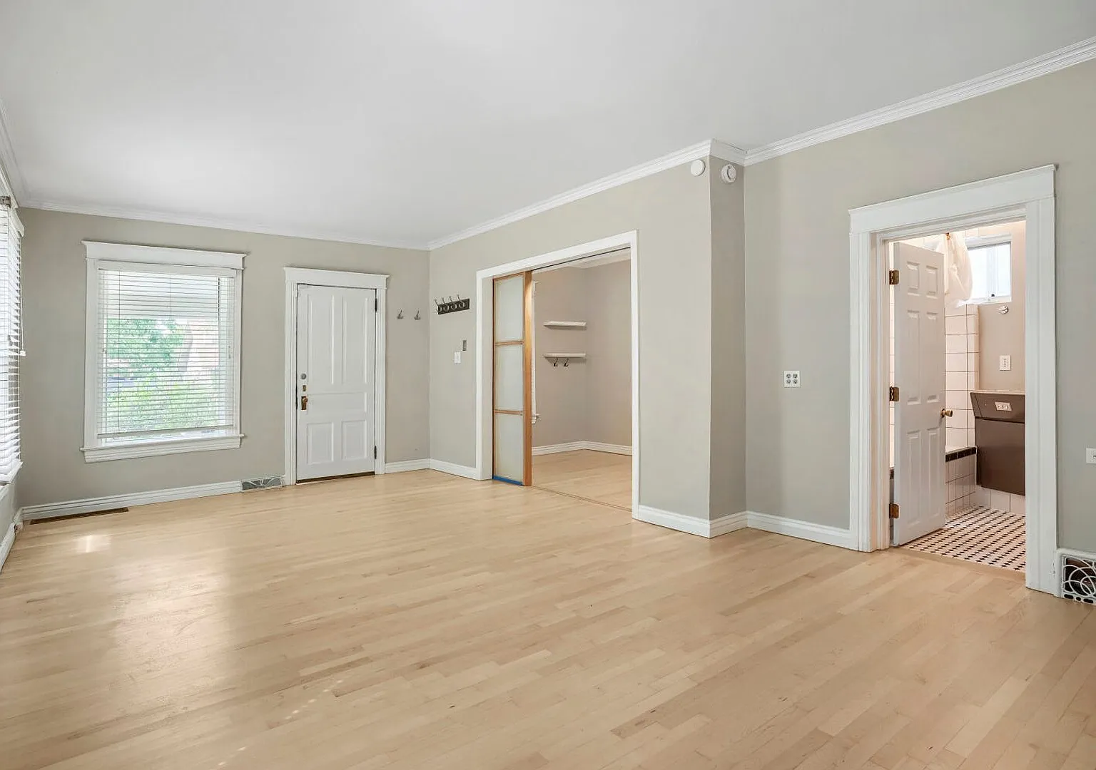 Exceptional & Unique 2-Unit Rental Near Wash Park!! 2-Bedroom Home + Carriage House Studio!! Free... — Photo 2