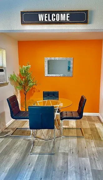 Gaston Uptown Apartments — Photo 20