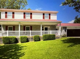 118 Forest Rim St, Beaver, WV 25813