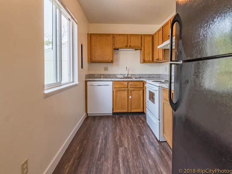 3421-3439 SW 125th Ave — Photo 7