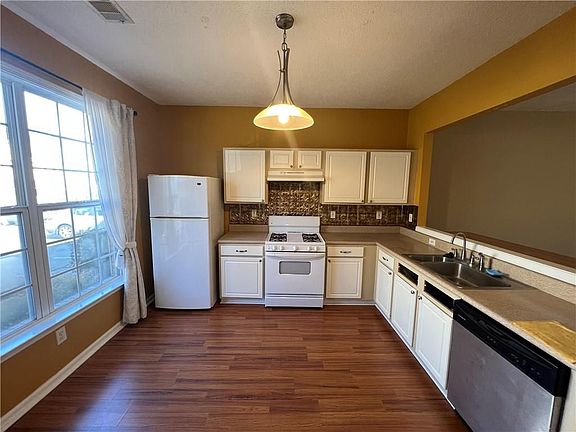 2nd image of 4645 Valais Ct Unit 25