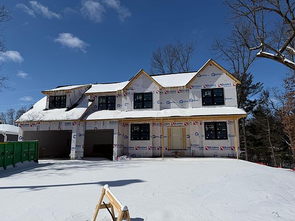 2nd image of 5324 Spring Ln