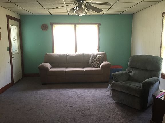 3rd image of 624 W South 9th St