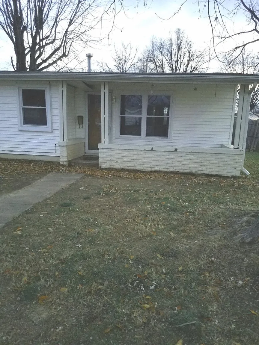2918 Baybrook St photo 1