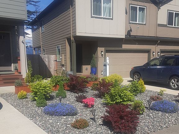 2nd image of 1244 SE Windsong Dr