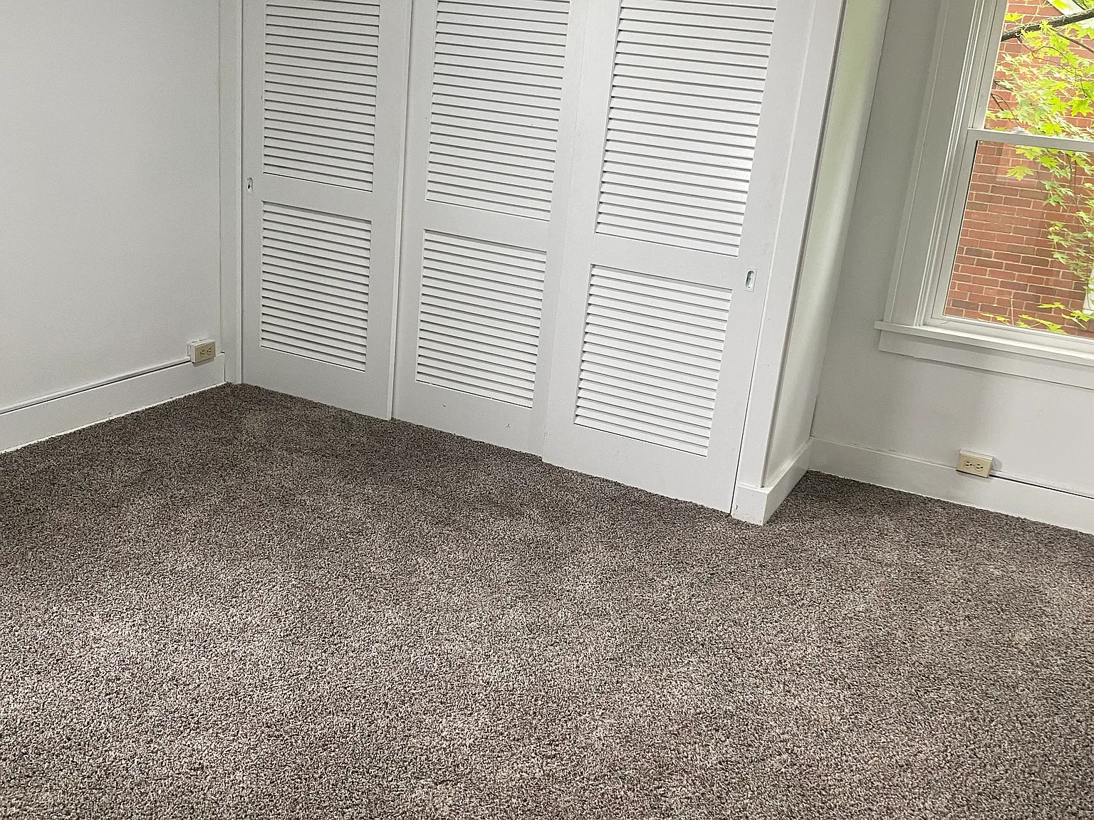 3 bed, 1288 sqft, $1,600 — Photo 4