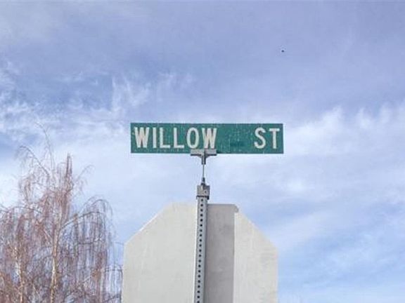 5th image of 710 Willow St #395