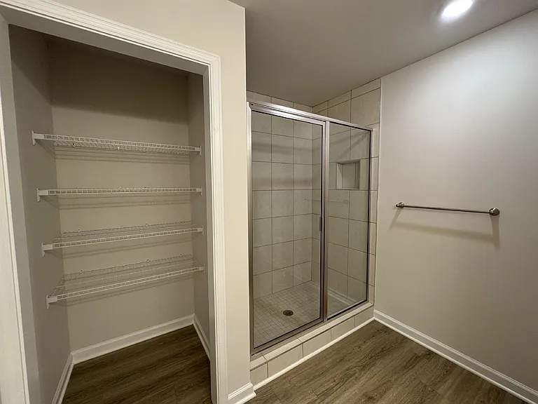 6328 Pine Station Dr — Photo 23