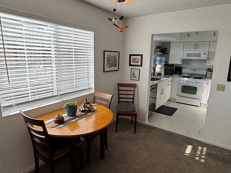 118 Palisade Ave #B — Photo 15