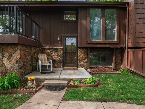 2421 S Yellowstone St APT 103, Wichita, KS 67215