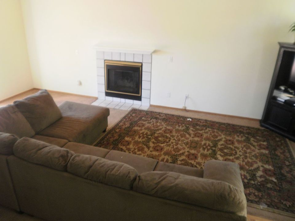 2nd image of 4208 Fern Ave