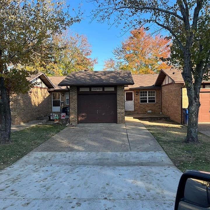 Gentry Street, Mountain Home, AR