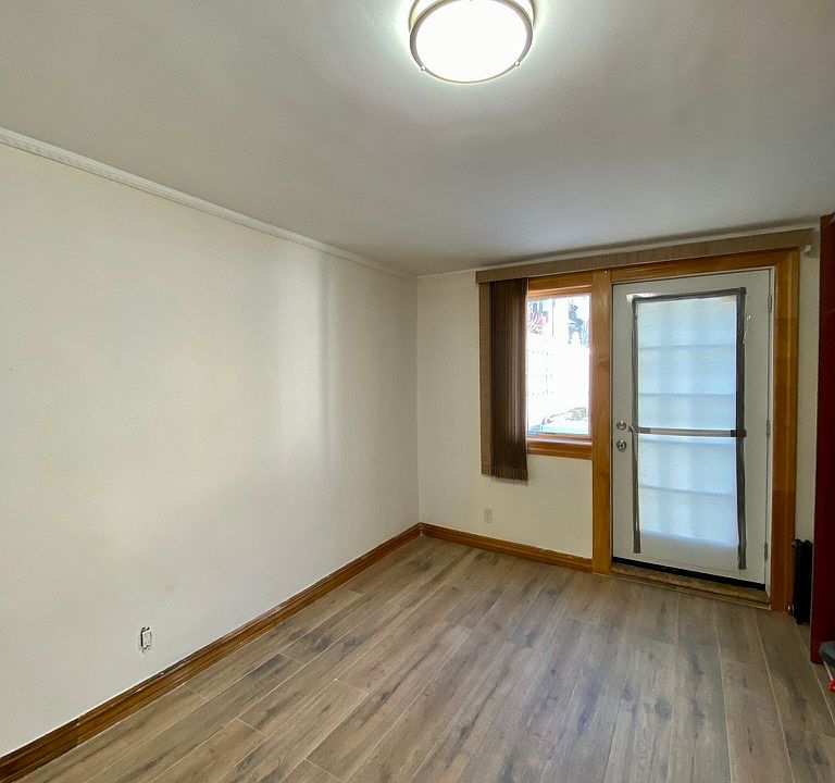 2nd image of 240 Bay 22 St #1