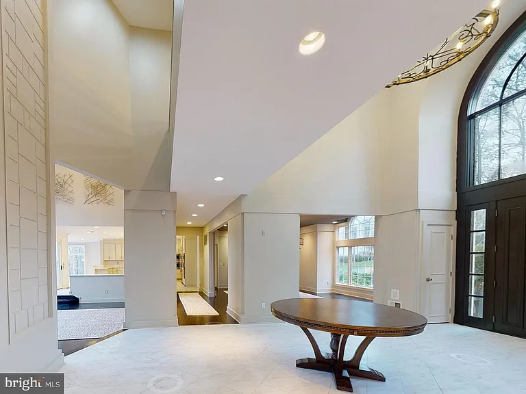 9629 Eagle Ridge Dr — Photo 4