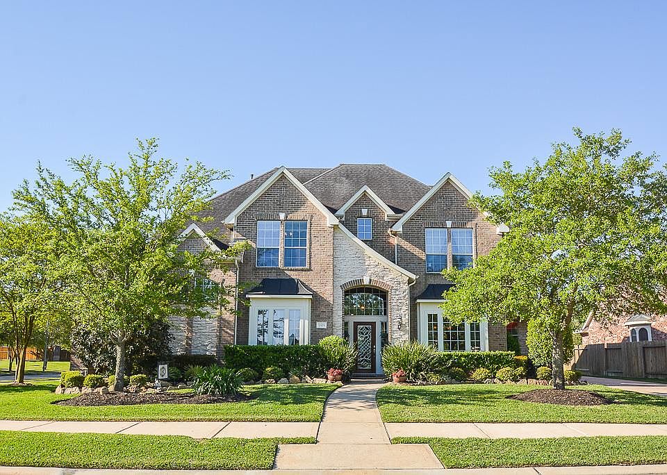 1st image of 7003 Smokey Brook Ln