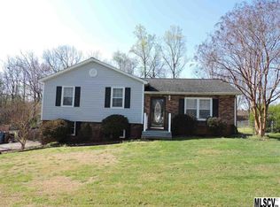 3665 Weyland Dr, Conover, NC 28613