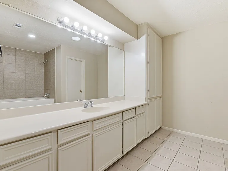 9052 Zapata Way — Photo 30