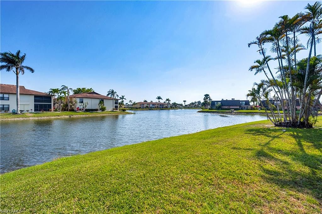 240 Marseille Dr S 11C, Naples, FL 34112 Zillow