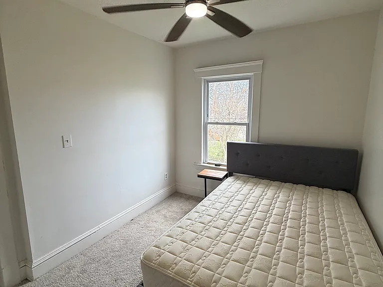 1471 E 118th St #1 — Photo 15