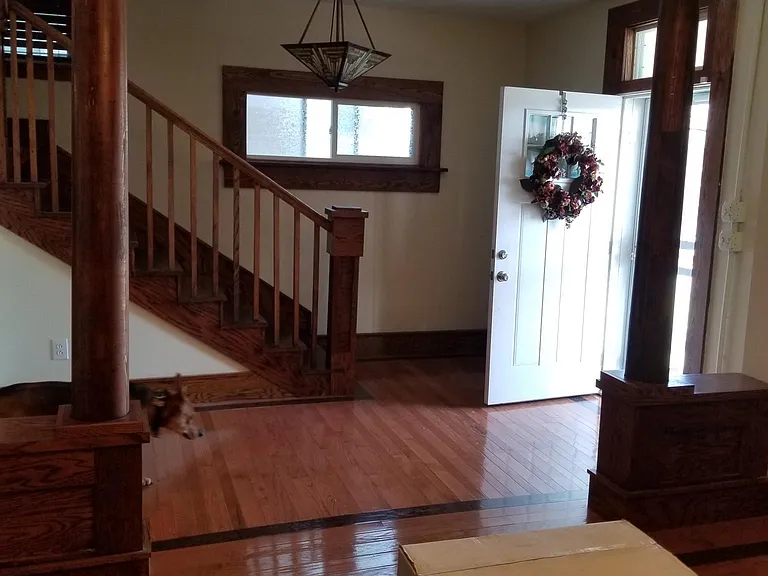 611 Kelton Ave — Photo 8
