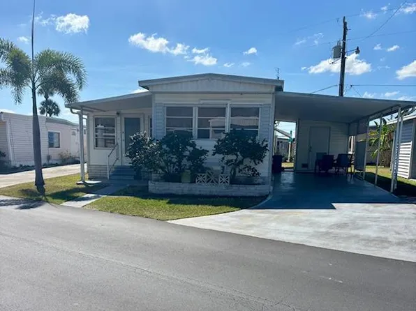 73 Shoreland Dr, Fort Myers, FL 33905