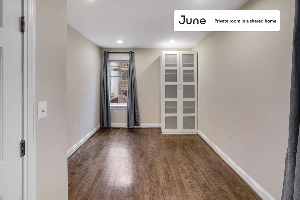 Building Photo - 1307 Florida Ave NW #C
