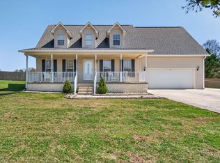 3432 Wj Robinson Rd, Cookeville, TN 38506