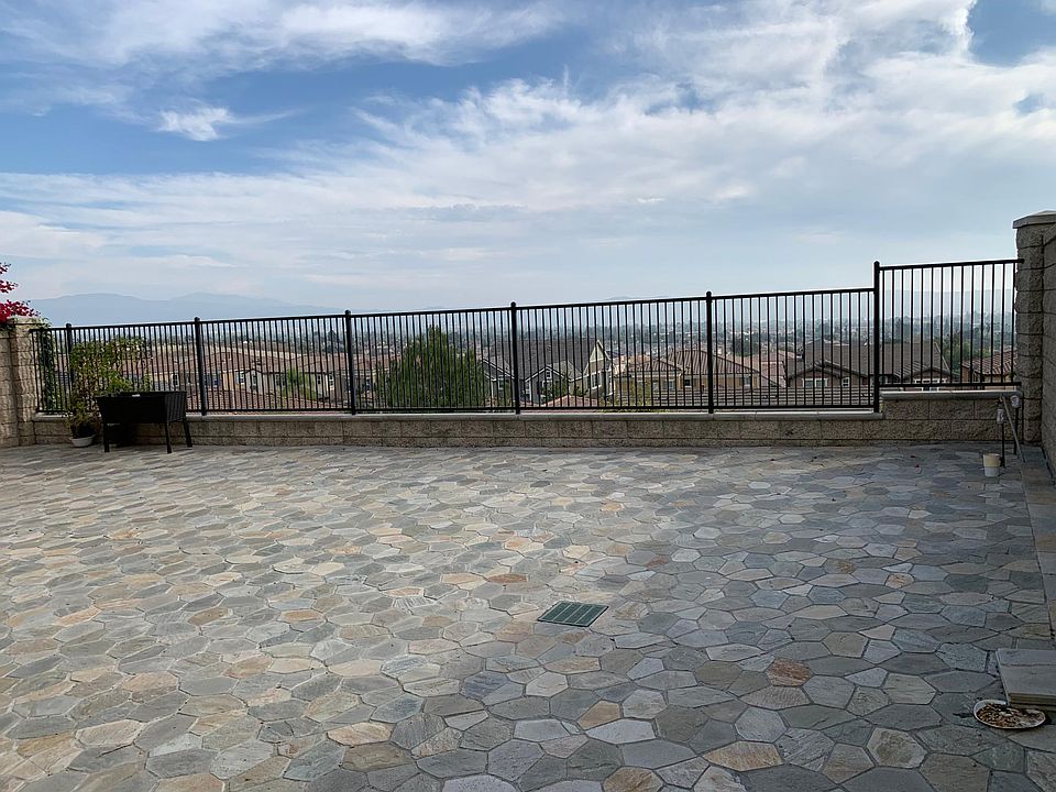 2nd image of 18120 Spyglass Hl