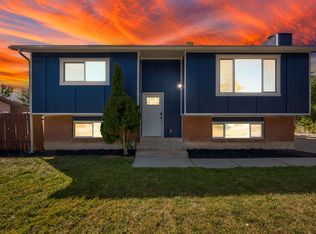 4609 W Twilight Dr, Salt Lake City, UT 84118