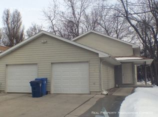 822 N Harrington Ave, Sioux Falls, SD 57103