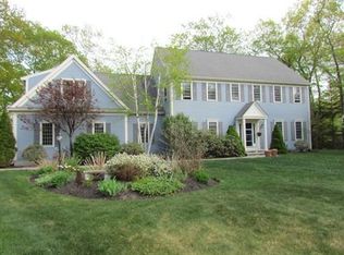 9 Horseneck Rd, Shrewsbury, MA 01545