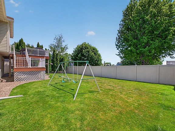 5th image of 480 Manor Ridge Dr NW