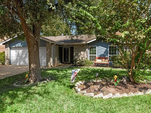 18906 Sandia Pines Dr, Humble, TX 77346