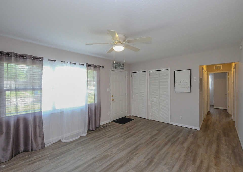 1520 Seville Ave, Kalamazoo, MI 49004 Zillow