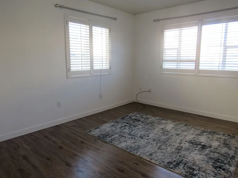 3463 Applegate Dr — Photo 5