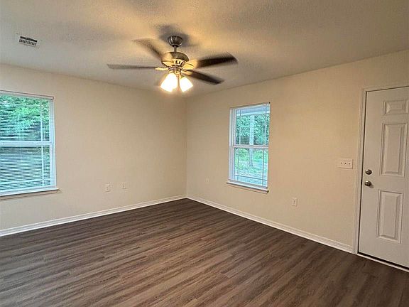 2nd image of 6550 Maddox Rd