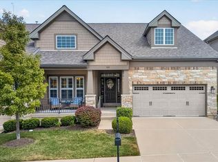 542 Triton Way Dr, Ballwin, MO 63011