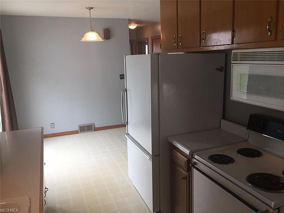 4th image of 4659 Canterbury Ln