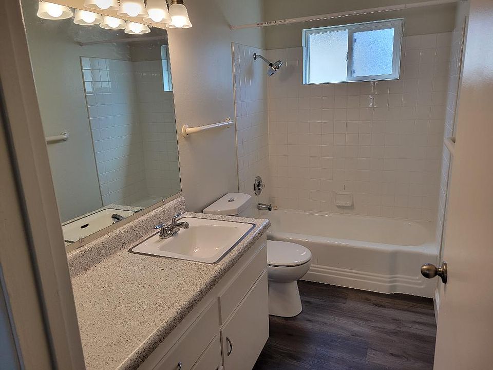 2nd image of 1229 Pacific Ave #12
