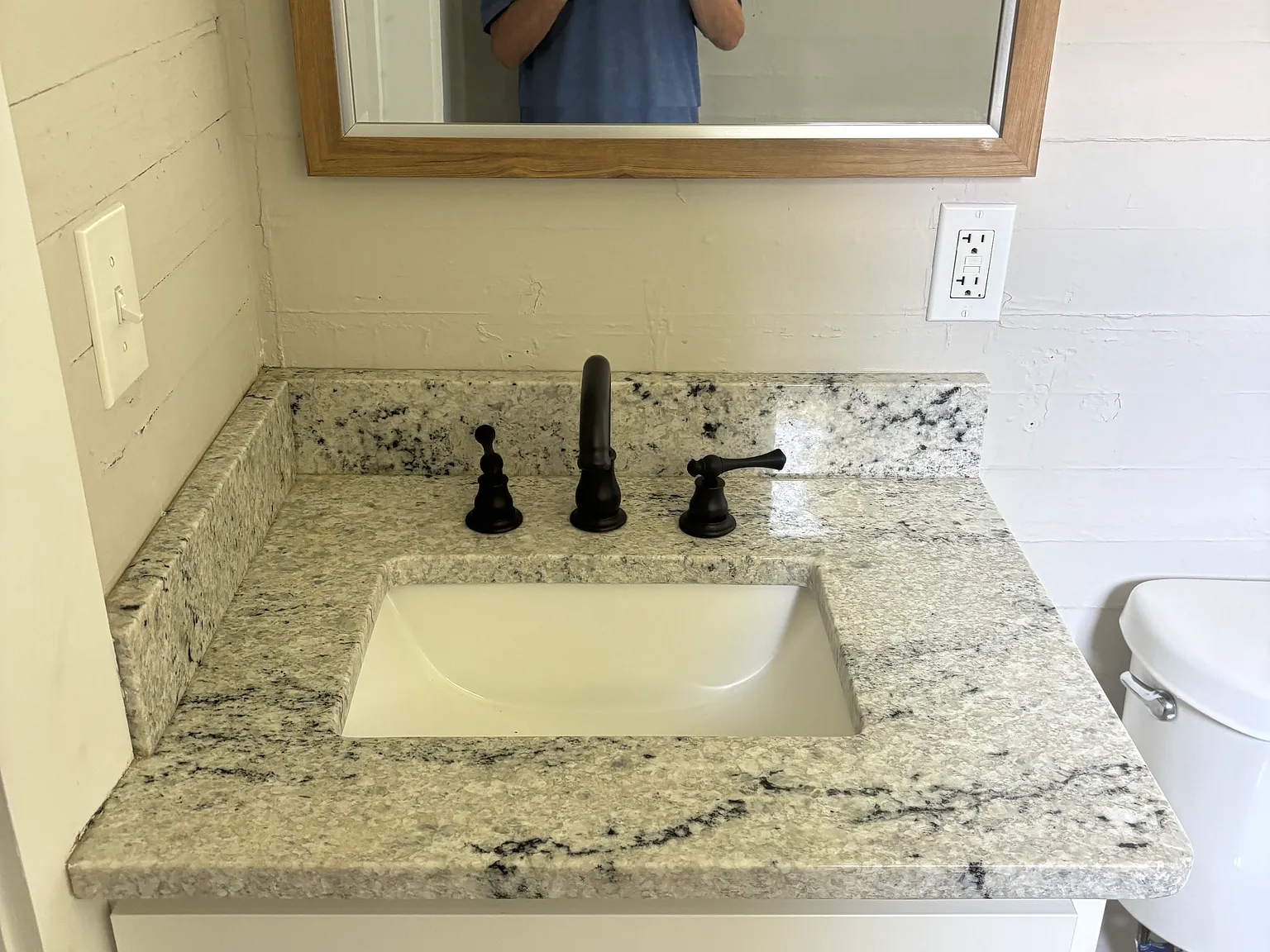 2 bed, 1.5 bath, 1250 sqft, $1,600 — Photo 4