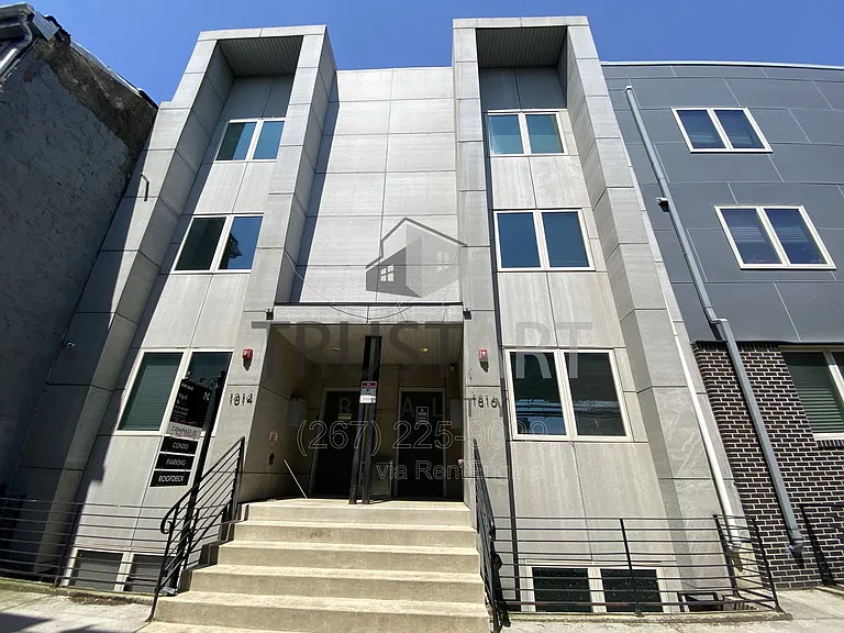 1816 N Front St #B — Photo 27